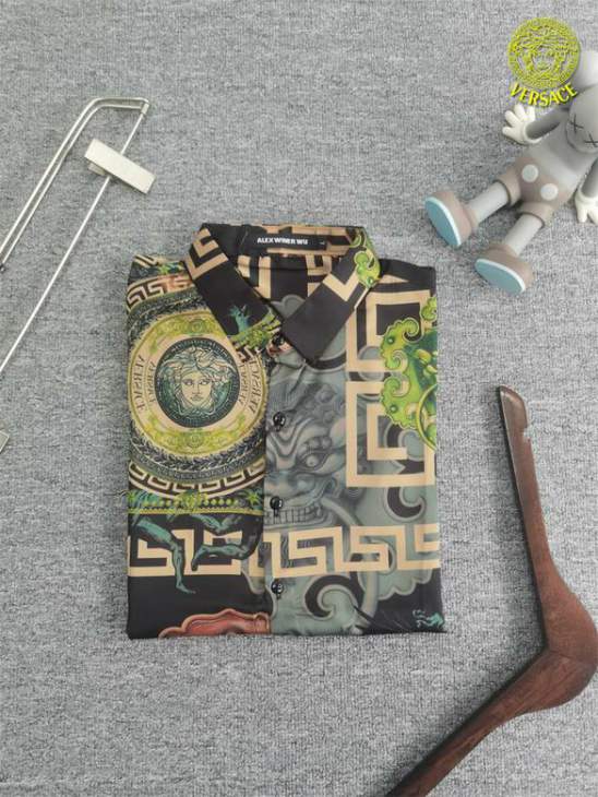 Picture of Versace Shirt Long _SKUVersaceM-3XL12yn9927350